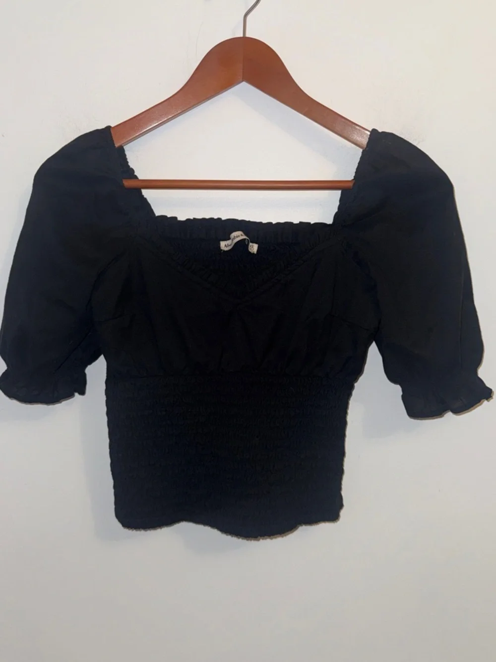 Abercrombie & Fitch Black Smocked Puff Sleeve Crop Top XS Cottagecore Coquette